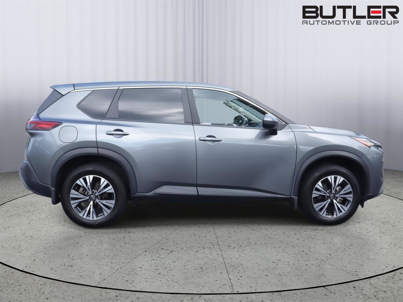 Used 2023 Nissan Rogue SV FWD image 7