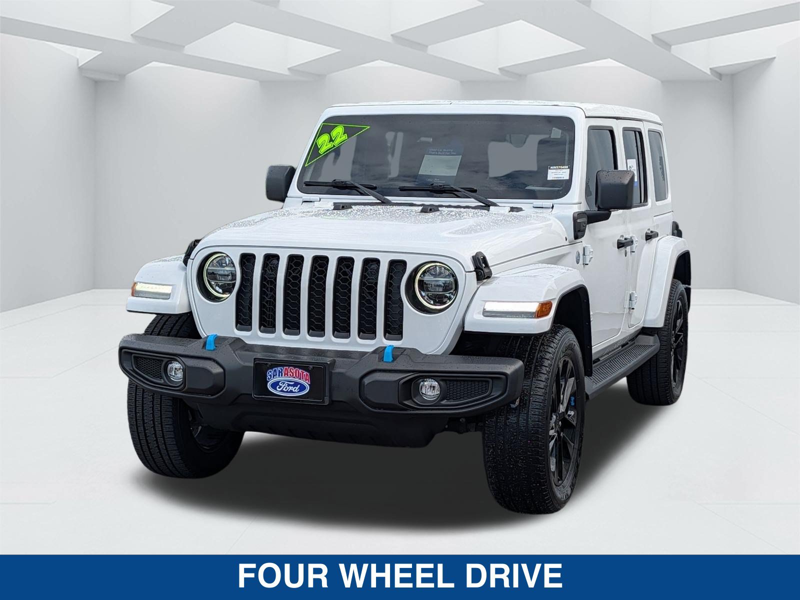 Used 2022 Jeep Wrangler Unlimited Sahara w/ Cold Weather Group AWD/4WD image 8