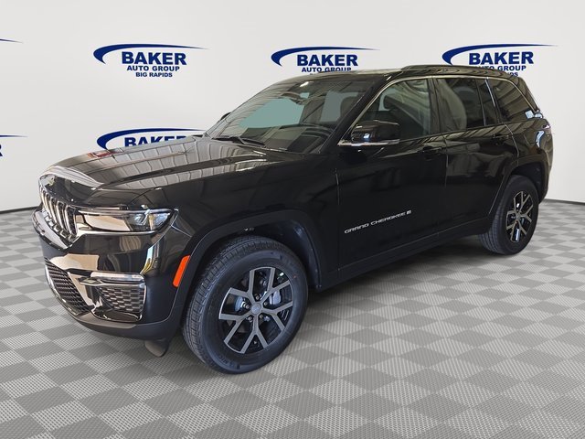 New 2025 Jeep Grand Cherokee Limited w/ Trailer Tow Package image 3