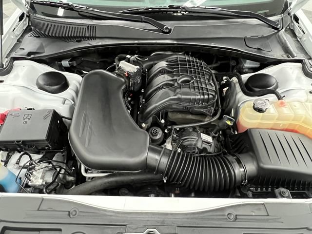Used 2023 Chrysler 300 Touring L w/ Comfort Group image 11