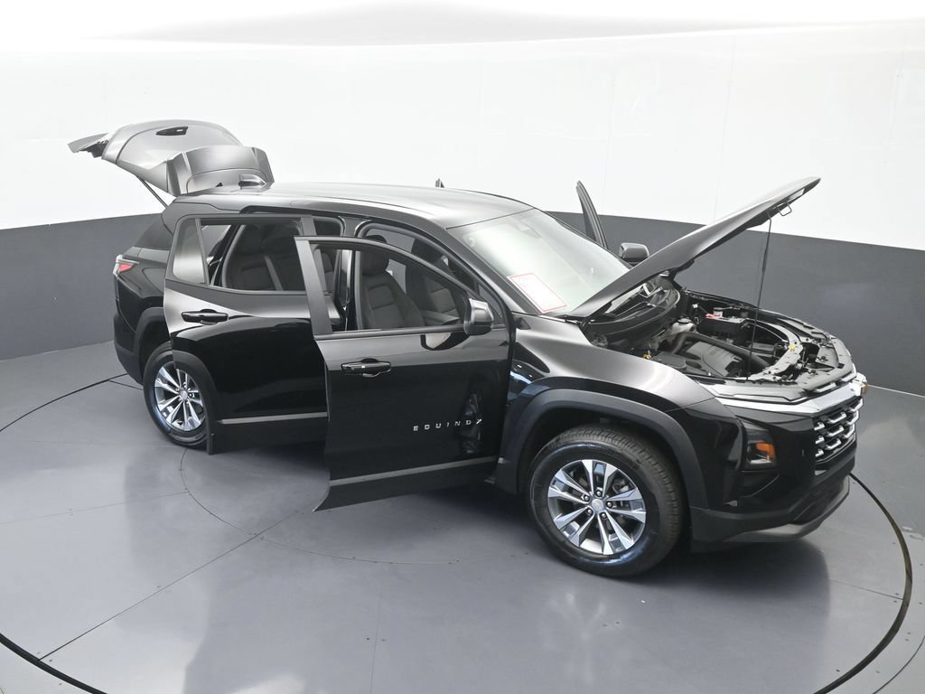 Used 2026 Chevrolet Equinox LT FWD image 70