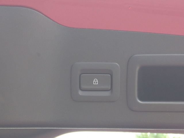 Certified 2025 MAZDA MAZDA3 s FWD image 15