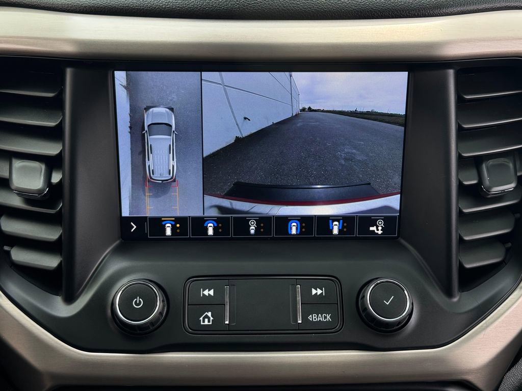 Used 2020 GMC Acadia Denali w/ Denali Ultimate Package AWD/4WD image 40