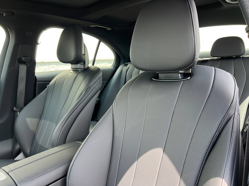 New 2026 Mercedes-Benz E 350 4MATIC Sedan image 15