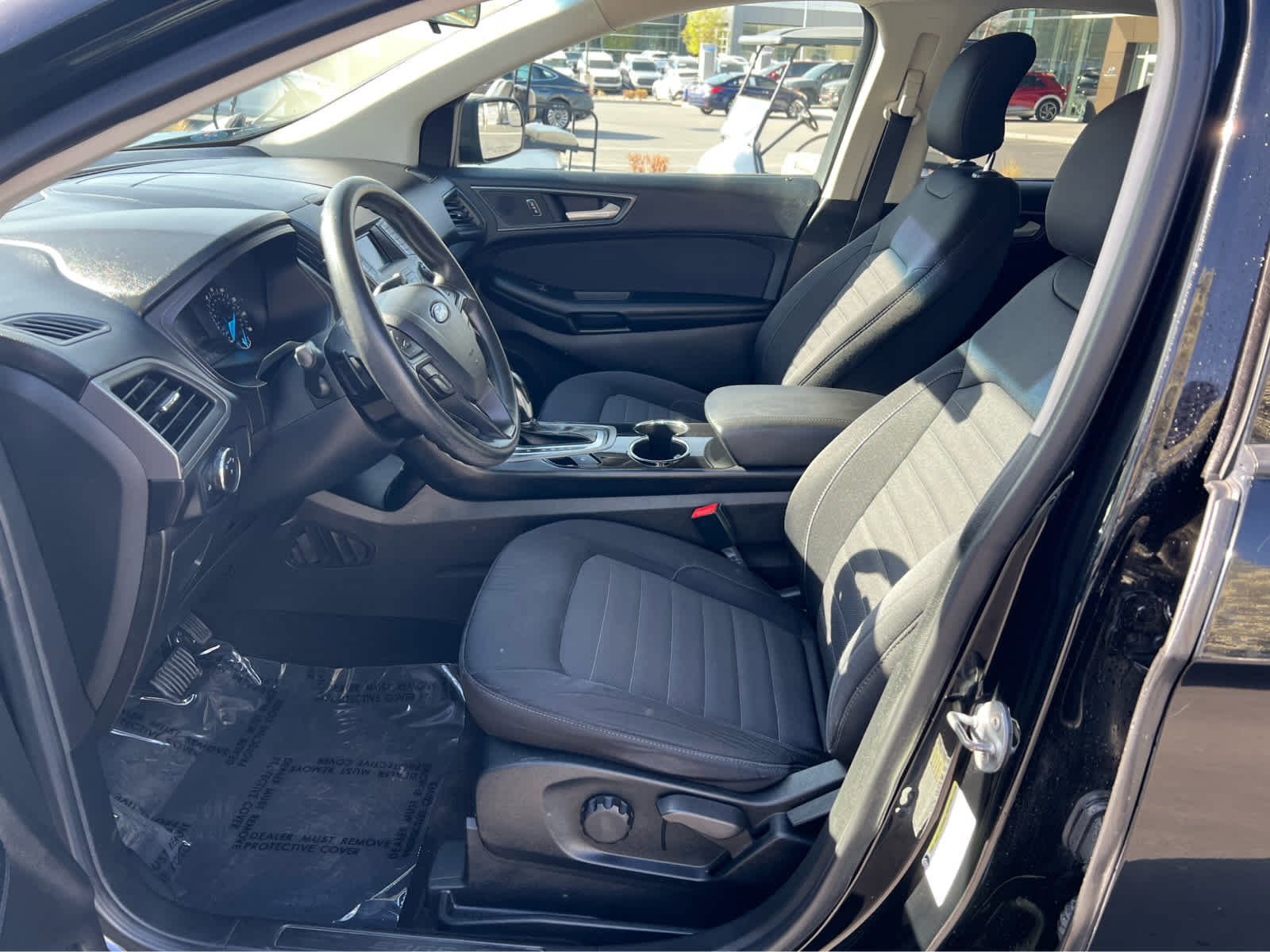 Used 2017 Ford Edge SE image 27
