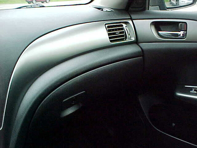 Used 2011 Subaru Impreza Outback Sport AWD/4WD image 27