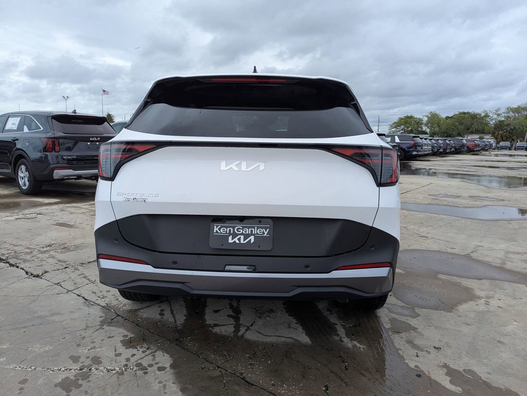 New 2026 Kia Sportage EX FWD image 7