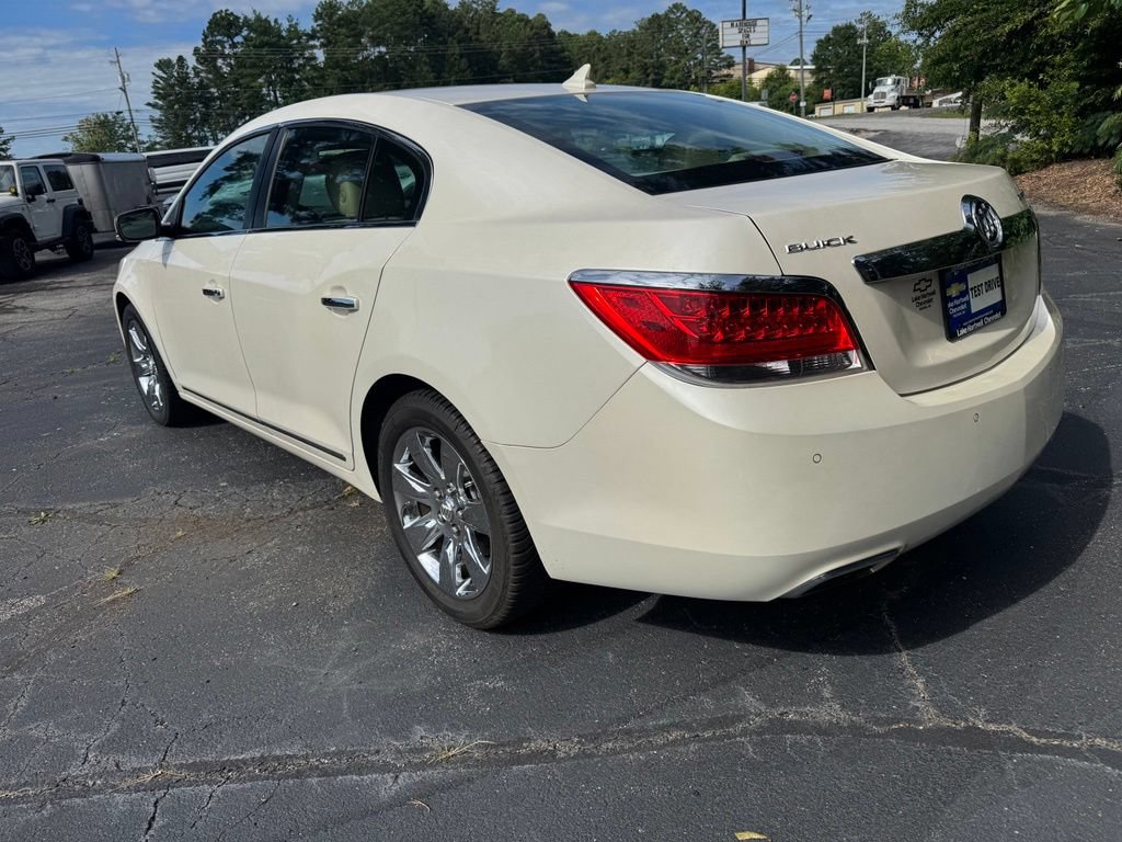 Used 2013 Buick LaCrosse Leather FWD image 3
