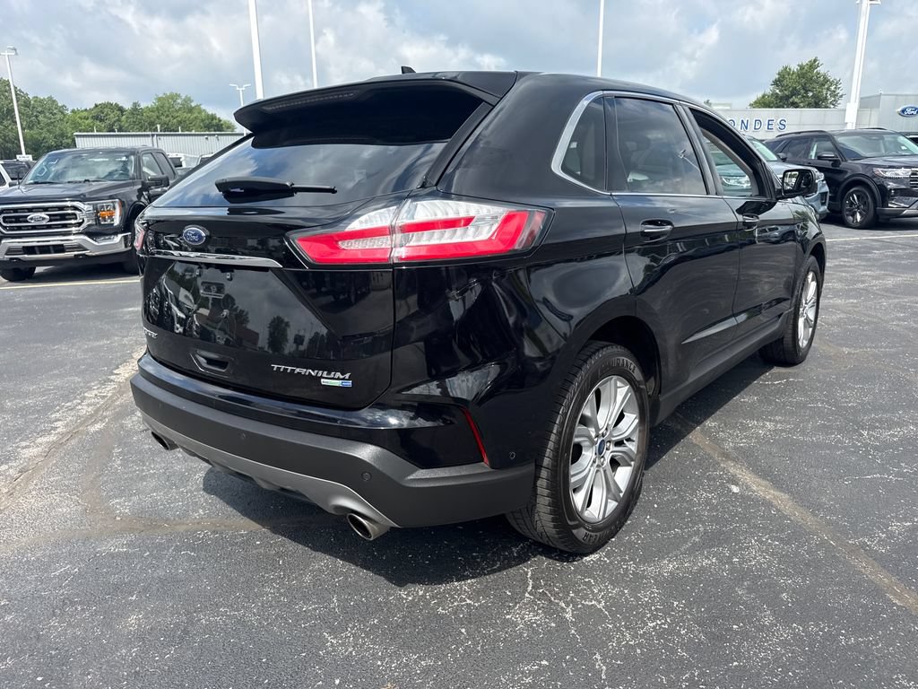 Used 2019 Ford Edge Titanium w/ Equipment Group 301A AWD/4WD image 7