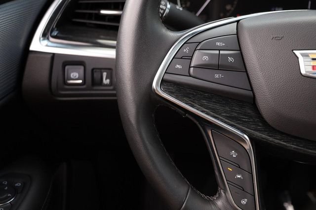 Used 2023 Cadillac XT5 Premium Luxury FWD image 13