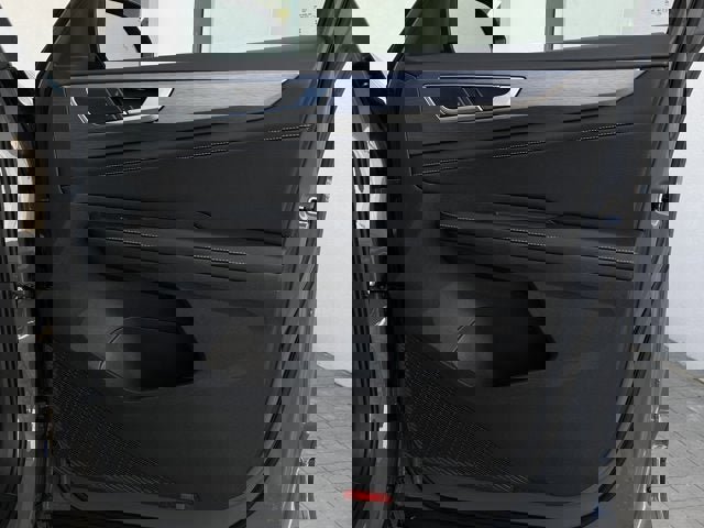 New 2026 Volkswagen Atlas Cross Sport SE image 19