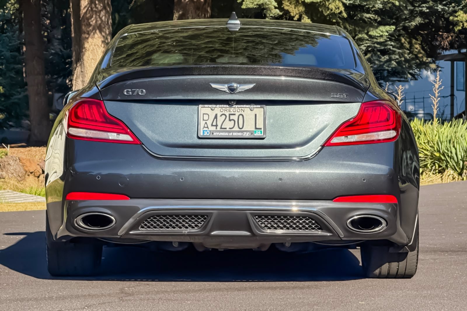 Used 2019 Genesis G70 3.3T Design RWD image 5