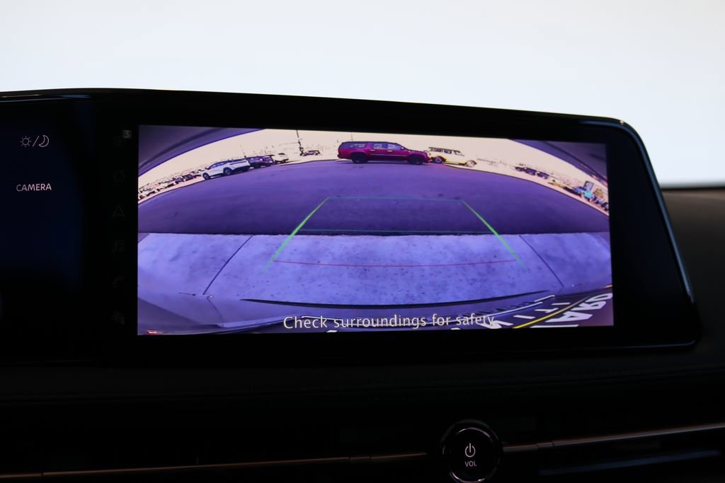 Used 2023 Nissan Ariya AWD image 51