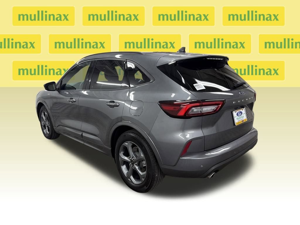 Certified 2023 Ford Escape ST-Line w/ Tech Pack #1 image 10