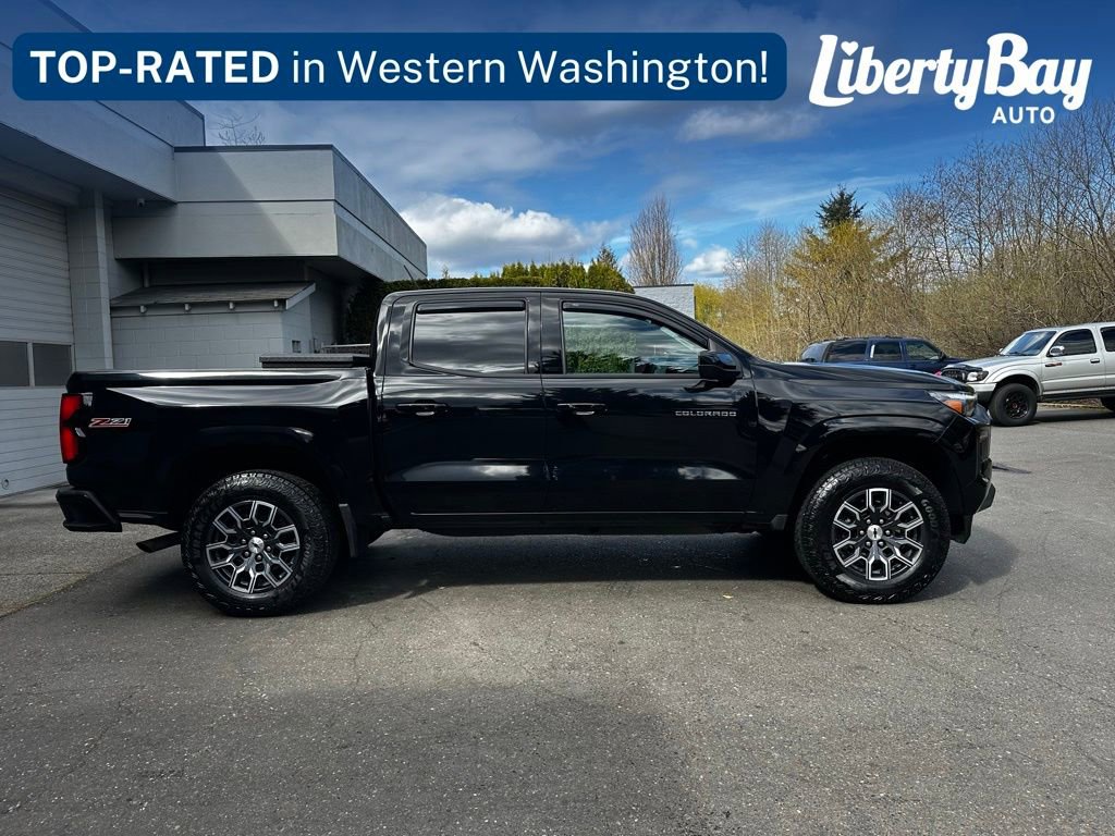 Used 2024 Chevrolet Colorado Z71 w/ Z71 Convenience Package 2 image 8