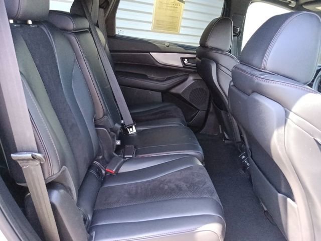 Used 2024 Acura MDX A-Spec image 34