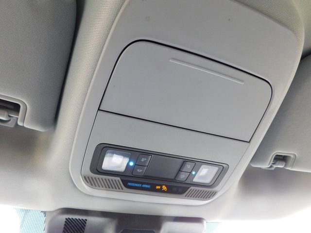 Used 2023 Ford F150 Lightning XLT image 25