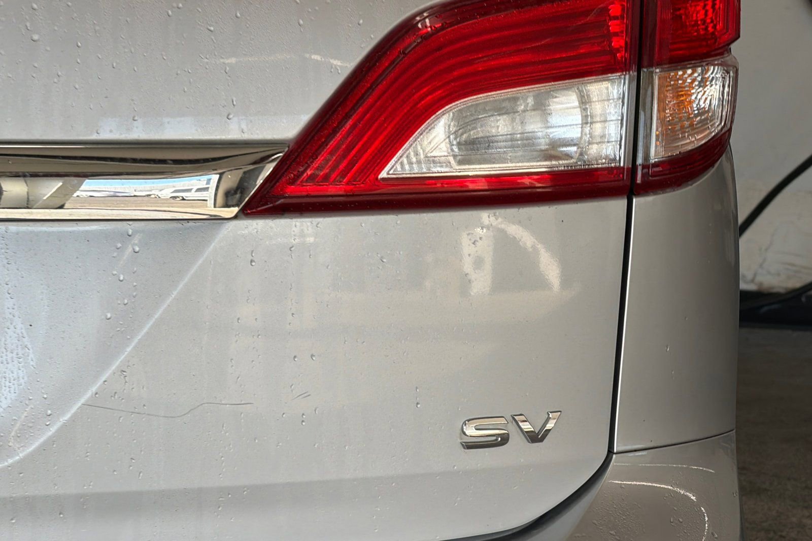 Used 2015 Nissan Quest SV image 26