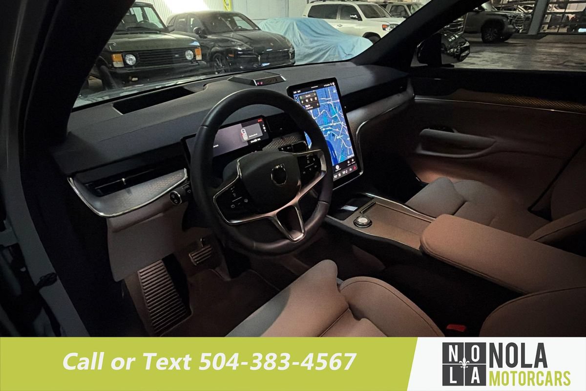 Used 2025 Volvo EX90 Plus AWD/4WD image 19