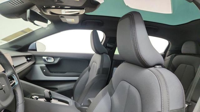 Used 2024 Polestar Polestar 2 image 32