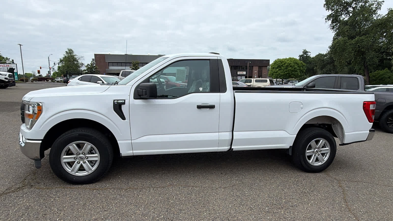 Used 2021 Ford F150 XL w/ Equipment Group 101A High RWD image 8