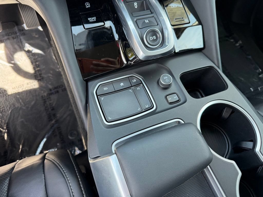 Used 2023 Acura MDX w/ Technology Package AWD/4WD image 24