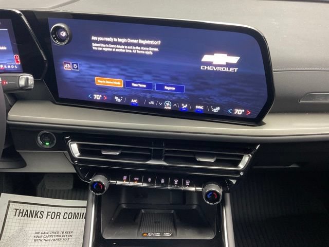 New 2026 Chevrolet Traverse LT w/ Driver Confidence Package AWD/4WD image 15