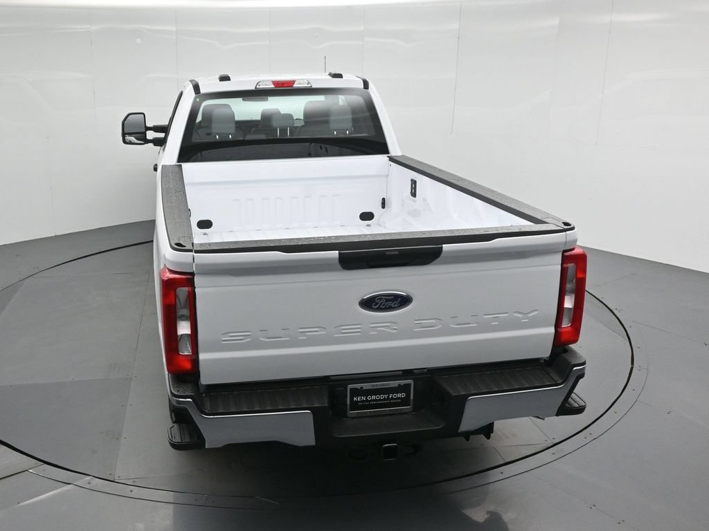 New 2026 Ford F250 XL w/ XL Chrome Package RWD image 35