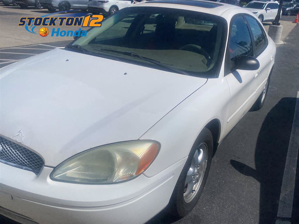 Used 2004 Ford Taurus SES FWD image 1