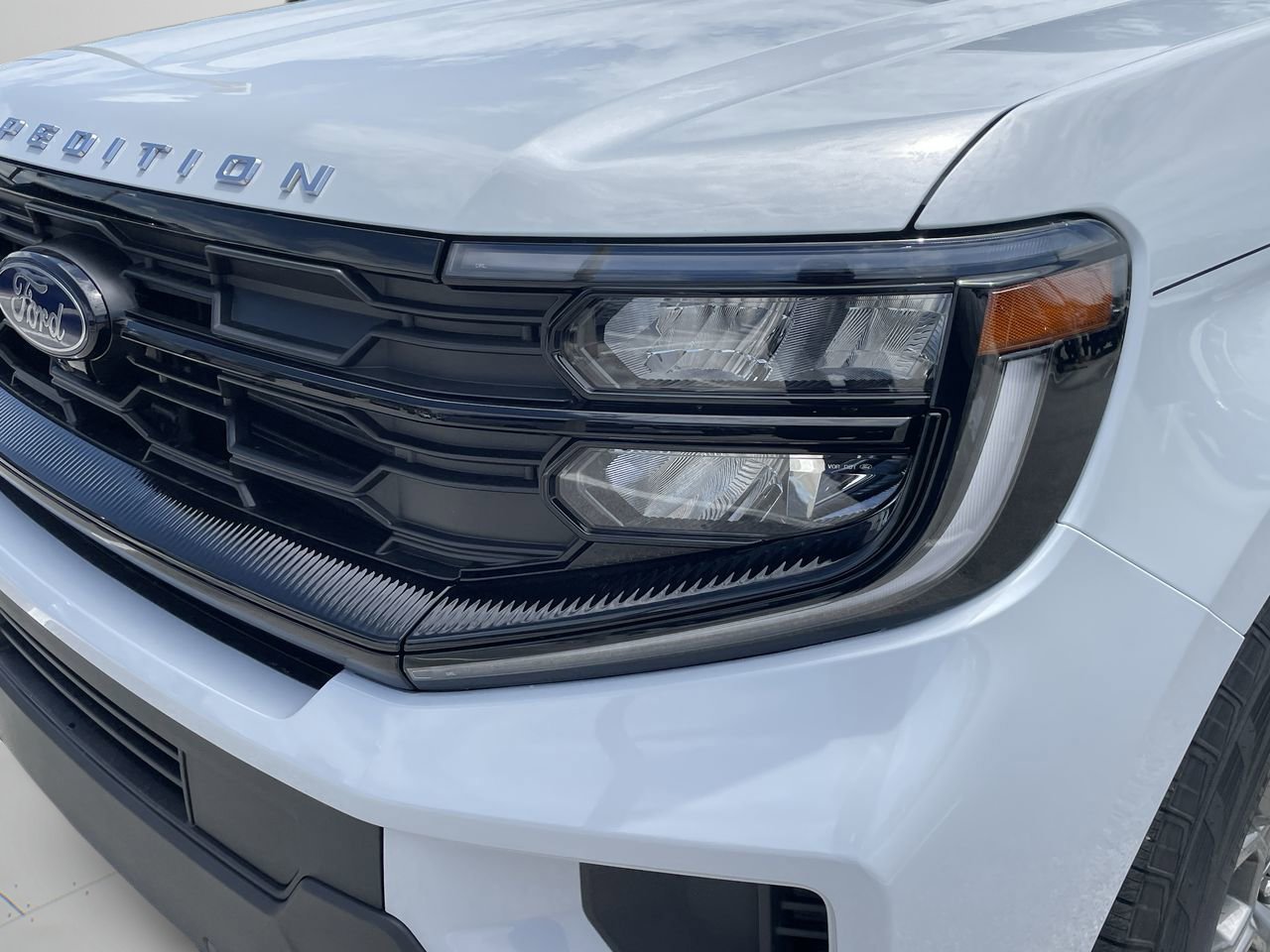 New 2026 Ford Expedition Max Active RWD image 7