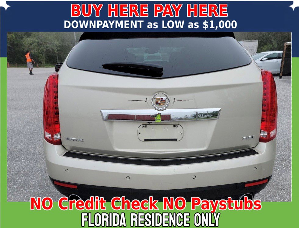 Used 2015 Cadillac SRX Luxury w/ Driver Awareness Package image 4