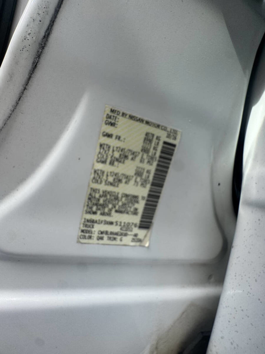 Used 2017 Nissan Titan S image 29