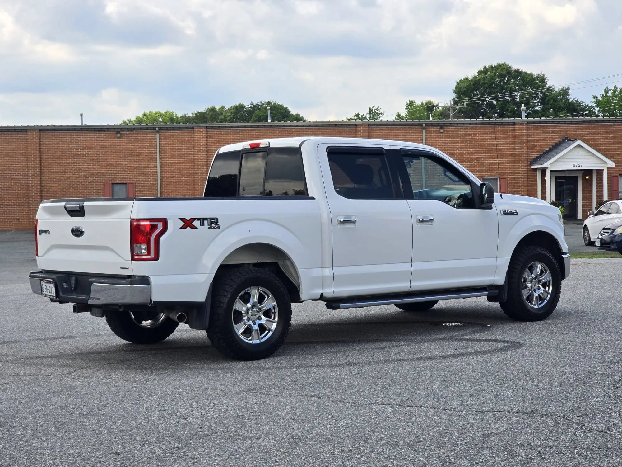 Used 2016 Ford F150 XLT w/ XTR Package AWD/4WD image 7