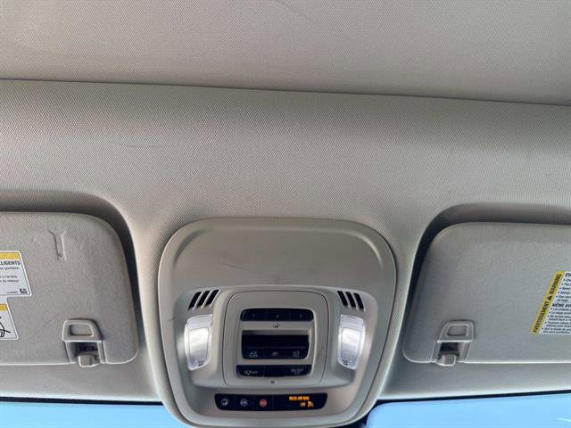 Used 2021 Buick Envision Avenir w/ Technology Package II image 27