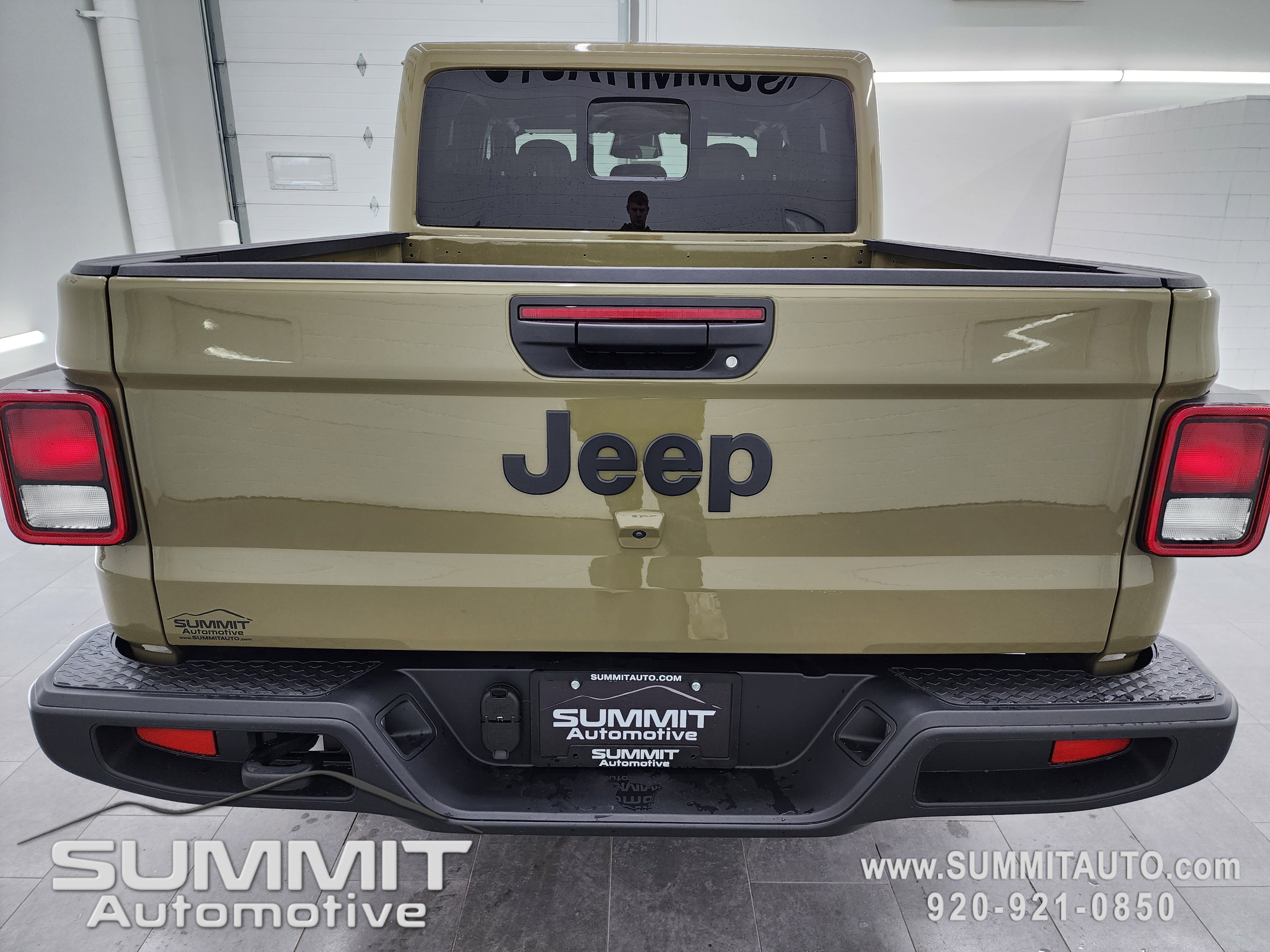 New 2026 Jeep Gladiator Sport image 26