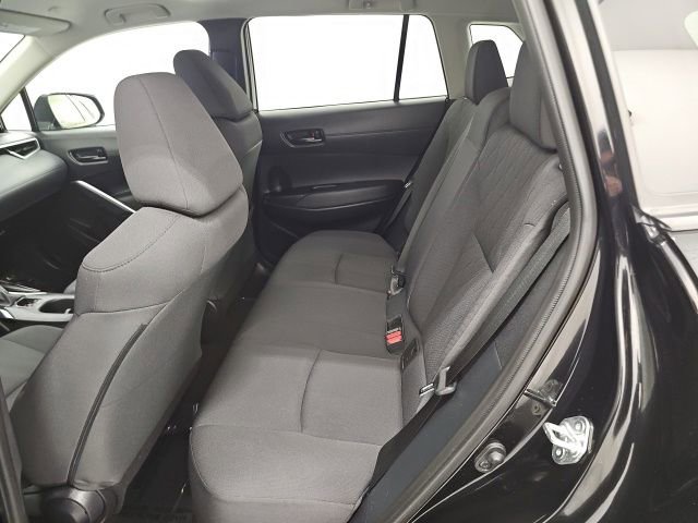 Certified 2023 Toyota Corolla Cross LE image 31