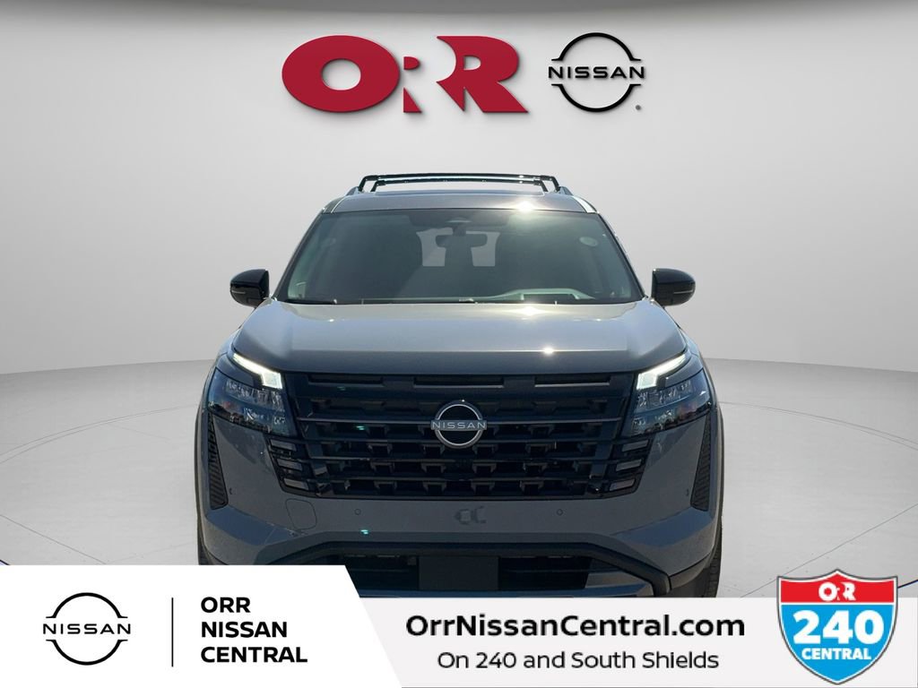 New 2026 Nissan Pathfinder Platinum image 2