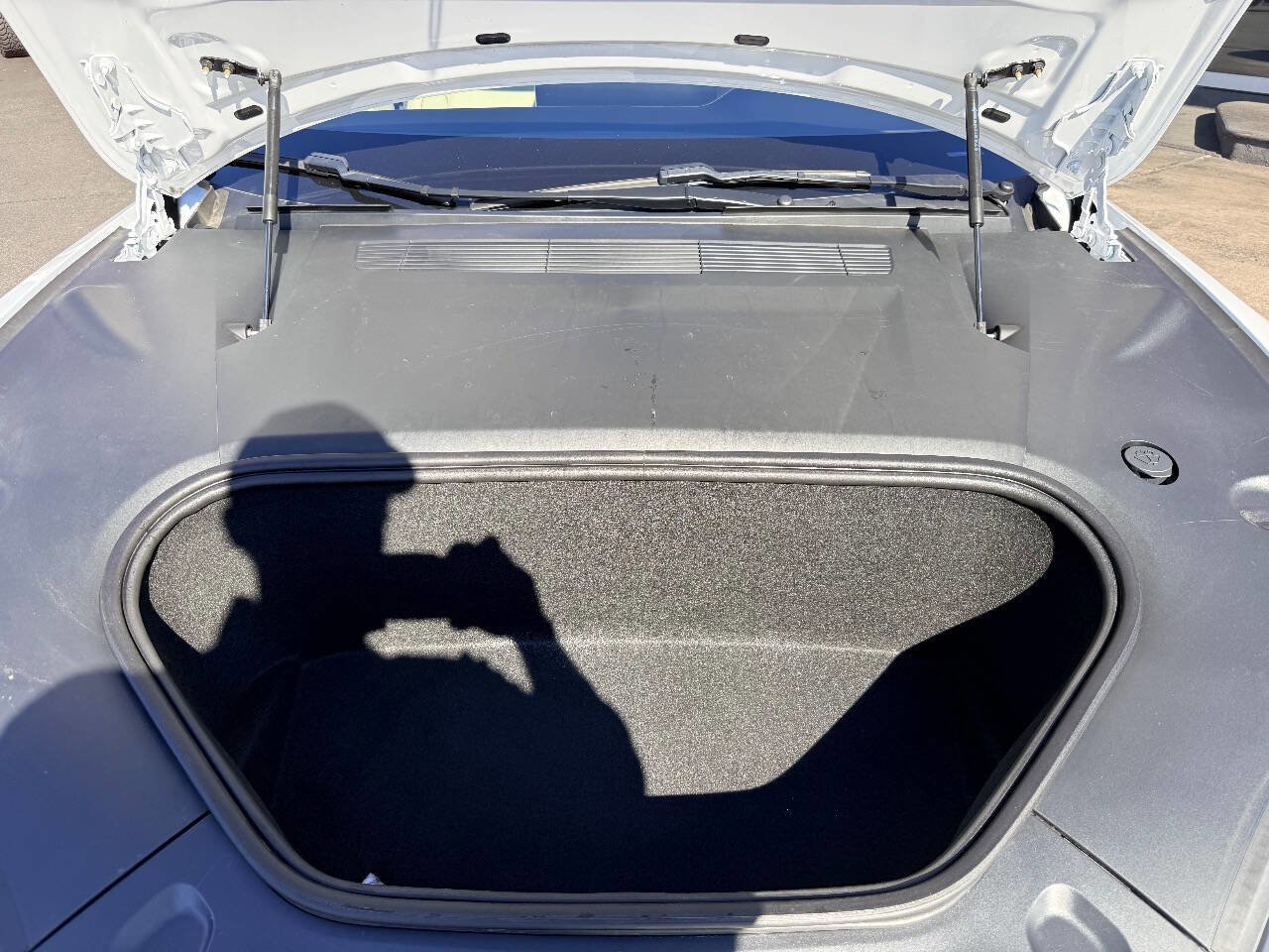 Used 2021 Tesla Model S Plaid image 40