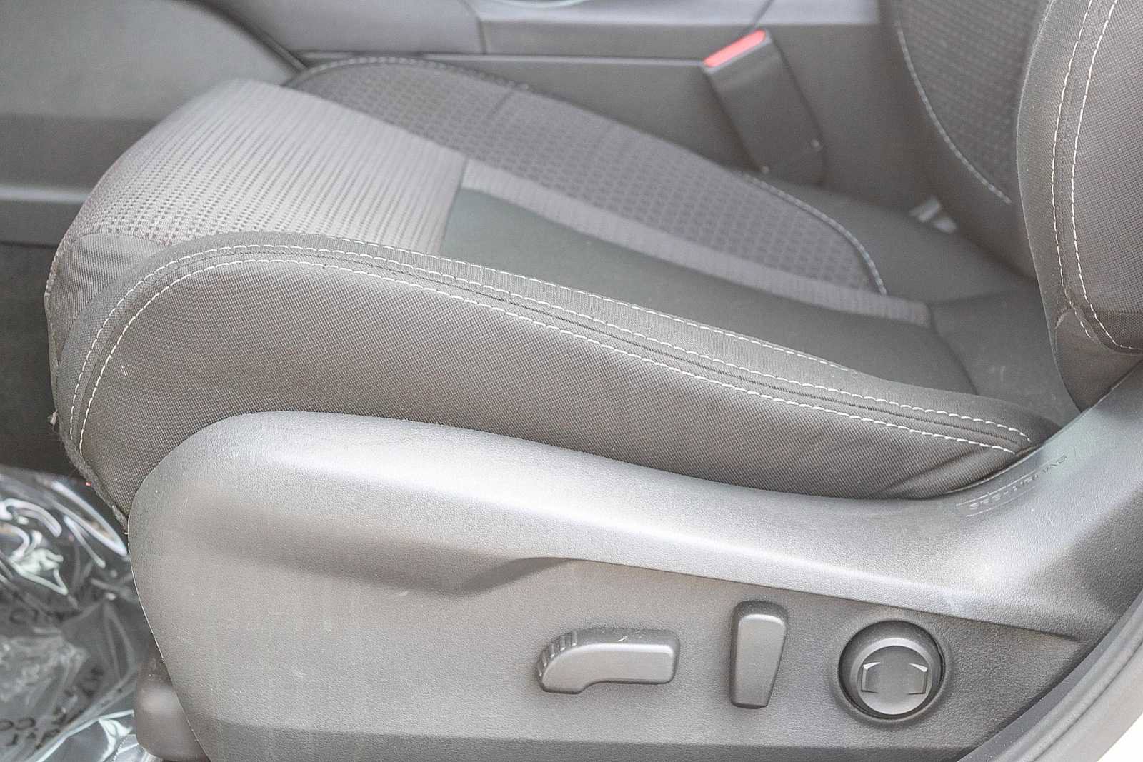 New 2025 Subaru Ascent Limited w/ Popular Package #2 image 18