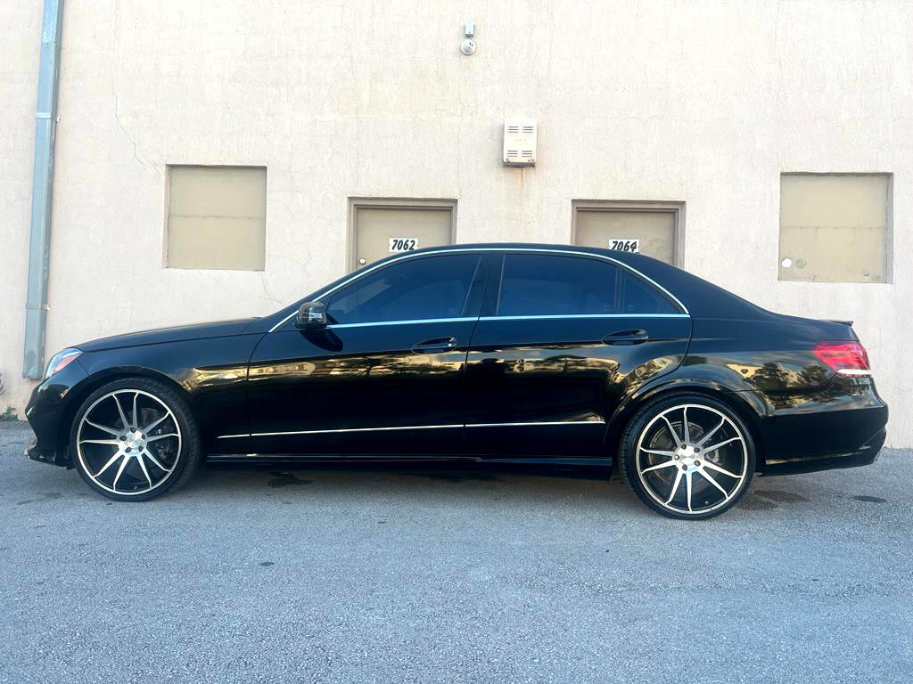 Used 2011 Mercedes-Benz E 350 Sedan image 10
