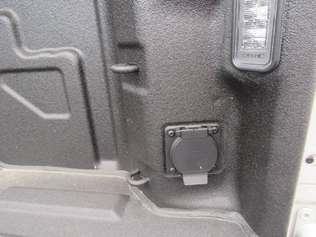 Used 2026 GMC Sierra 2500 SLE w/ SLE Value Package; AWD/4WD image 25