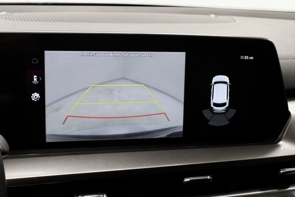 Used 2025 Kia Telluride S AWD/4WD image 2