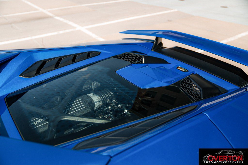 Used 2023 Lamborghini Huracan Tecnica RWD image 42