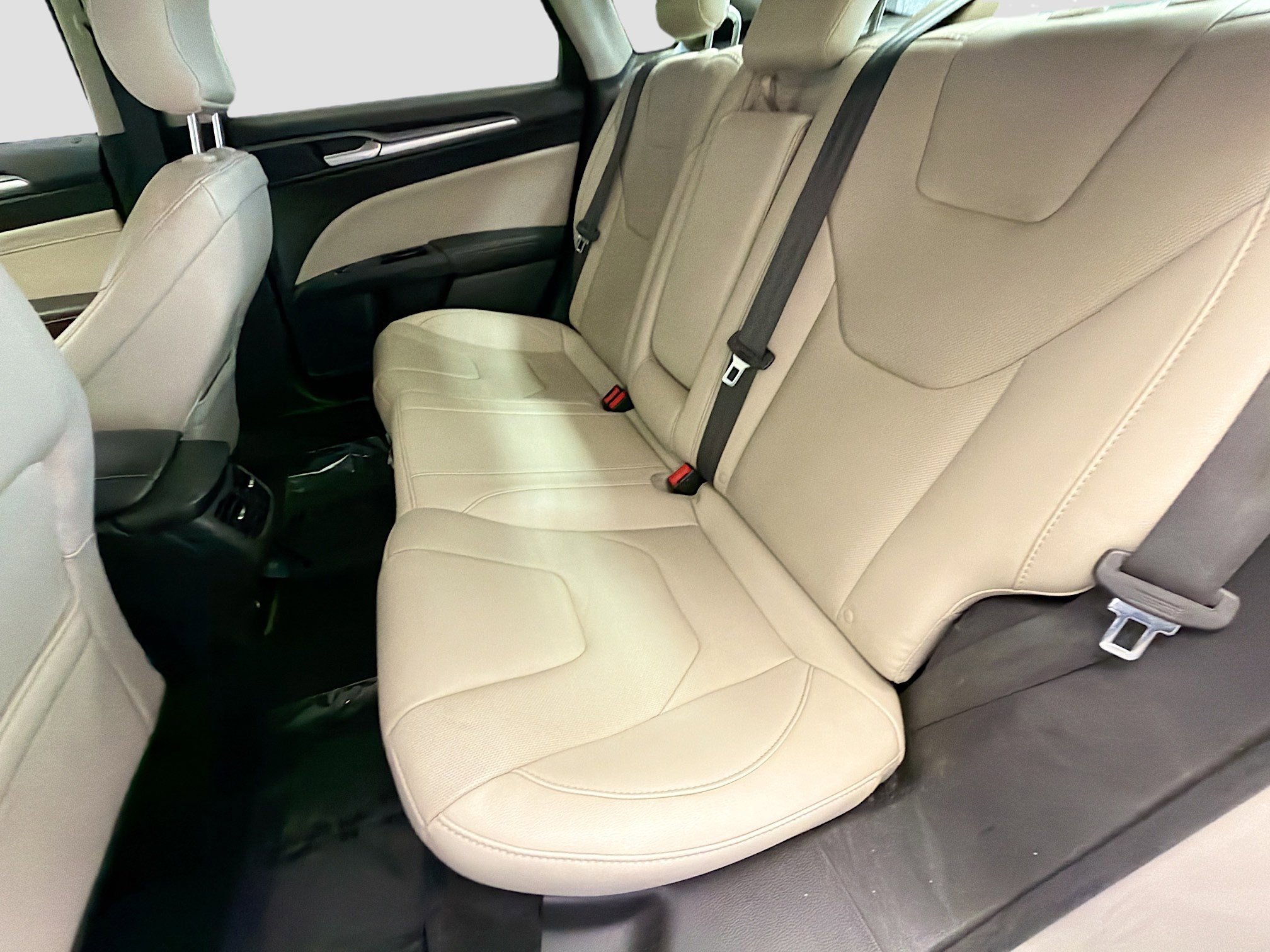 Used 2016 Ford Fusion Energi Titanium image 13