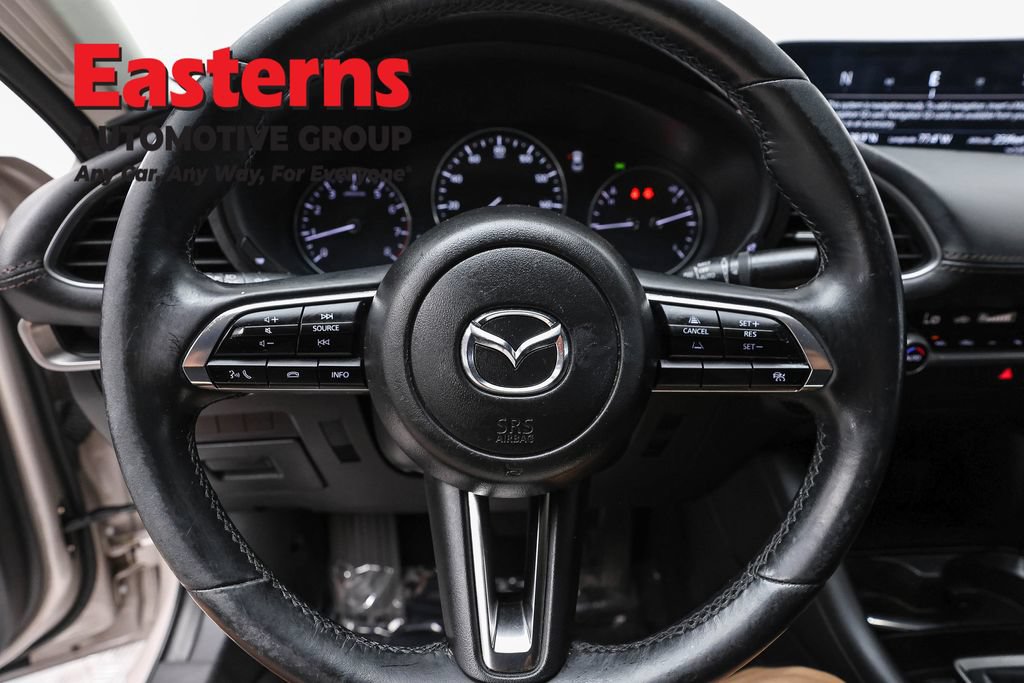 Used 2024 MAZDA MAZDA3 s FWD image 11
