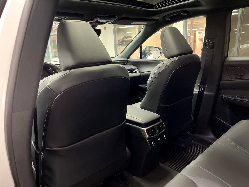 Certified 2024 Lexus RX 350 Premium w/ Accessory Package (Z1) AWD/4WD image 19