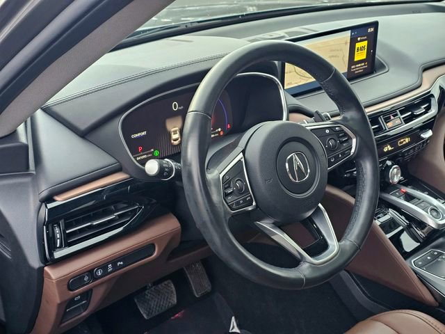Used 2024 Acura MDX SH-AWD w/ Technology Package image 16