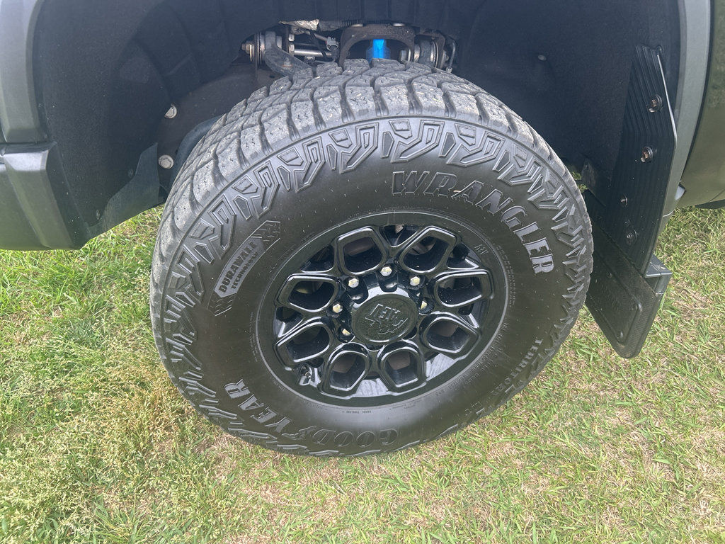 Used 2024 Chevrolet Silverado 2500 ZR2 w/ ZR2 Bison Edition image 39