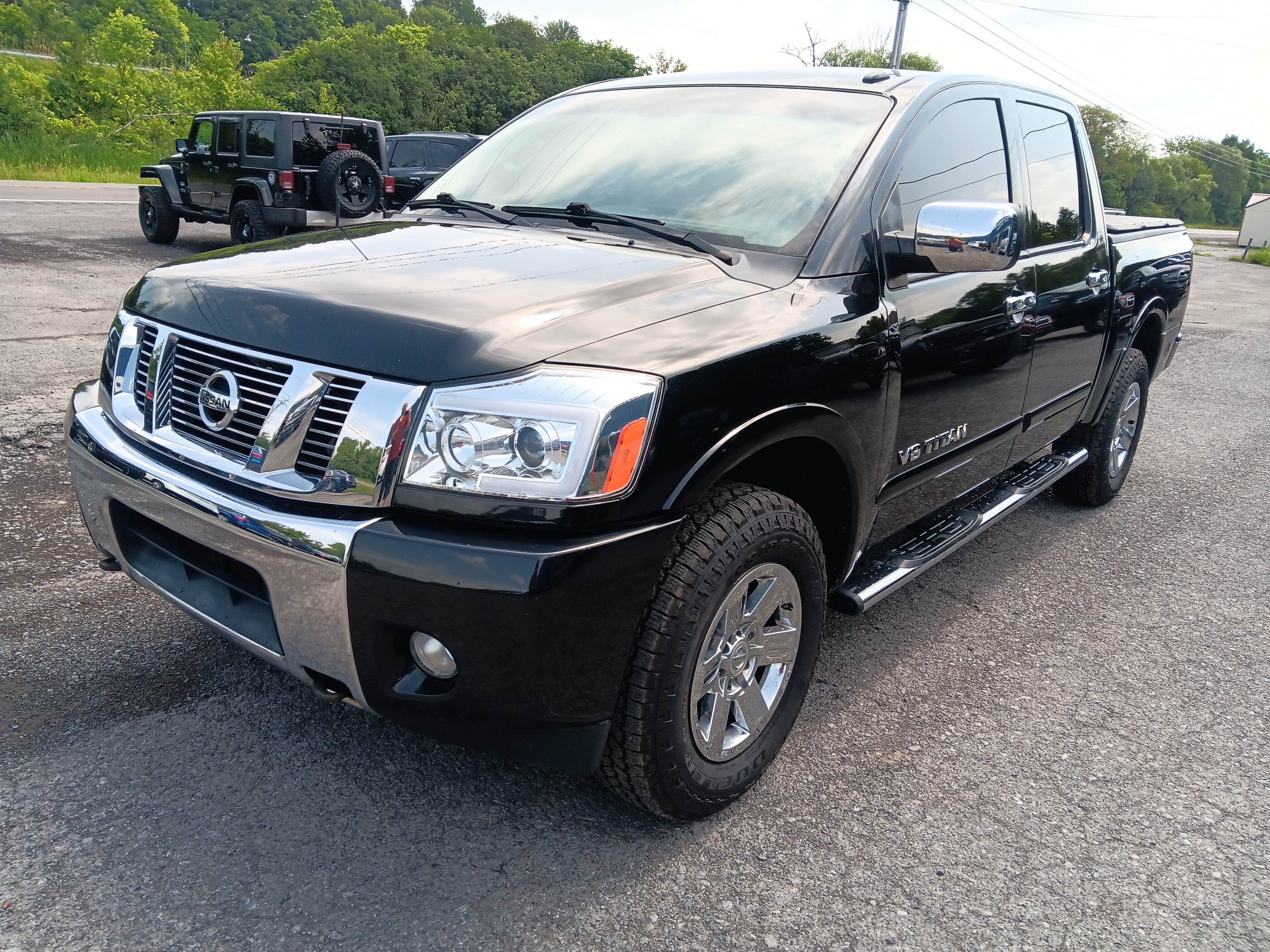 Used 2015 Nissan Titan SV w/ SV Value Truck Package