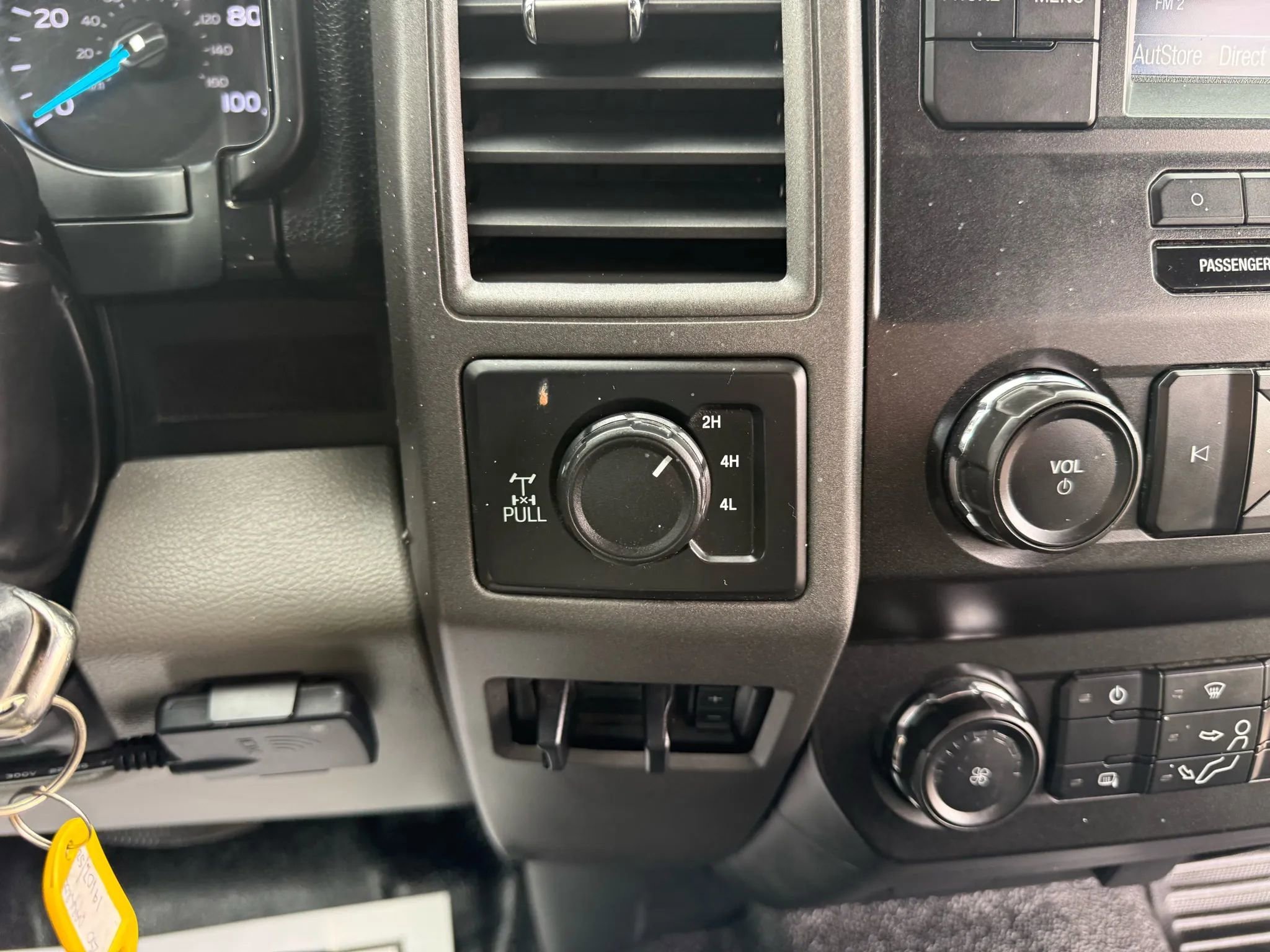 Used 2019 Ford F250 XL w/ Power Equipment Group AWD/4WD image 35
